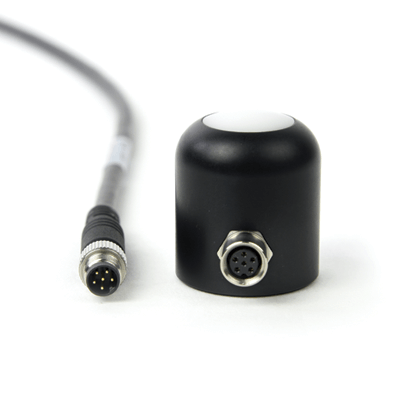 一个放大parfar传感器与内置电缆连接器。